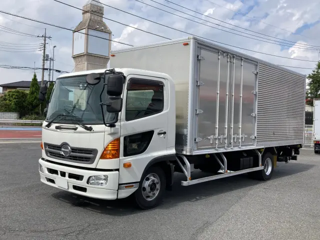 日野 レンジャー TKG-FC9JKAA(2WD)の写真1