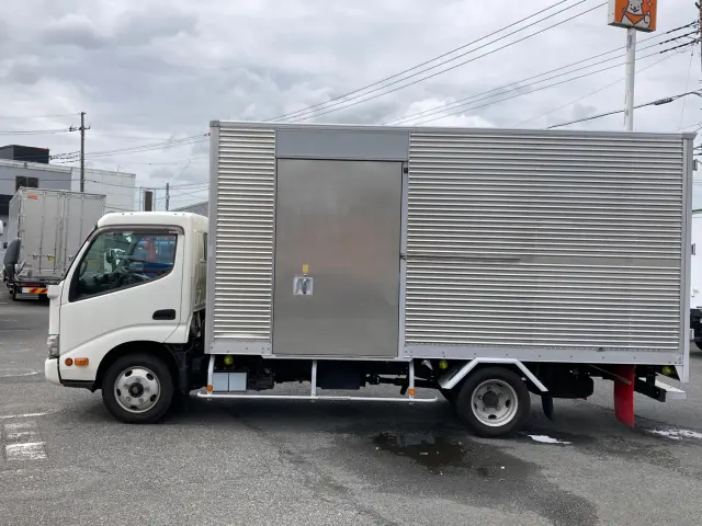 日野 デュトロ 2RG-XZU655M(2WD)の写真5