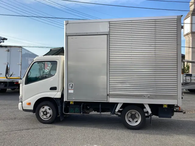 トヨタ ダイナ 2RG-XZC605(2WD)の写真5