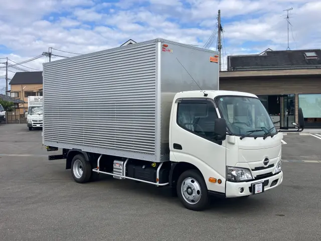 日野 デュトロ 2KG-XZU655M(2WD)の写真2
