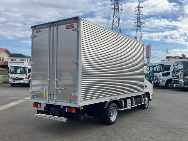 日野 デュトロ 2KG-XZU655M(2WD)の写真3