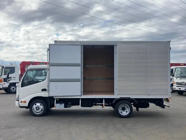 日野 デュトロ 2KG-XZU655M(2WD)の写真9