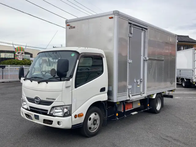 日野 デュトロ TPG-XZU655M(2WD)の写真1
