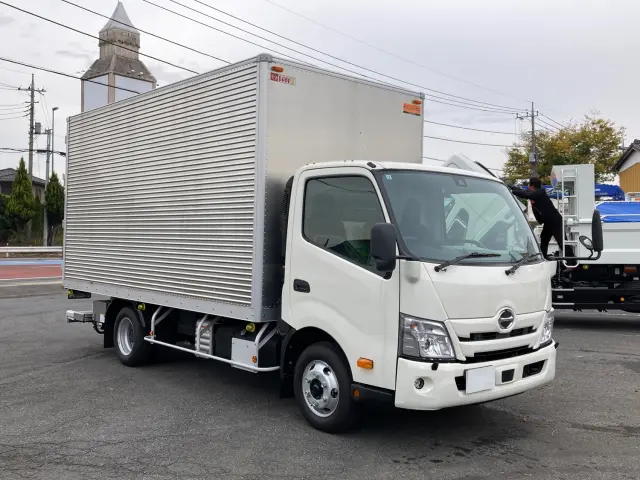 日野 デュトロ 2KG-XZU712M(2WD)の写真2