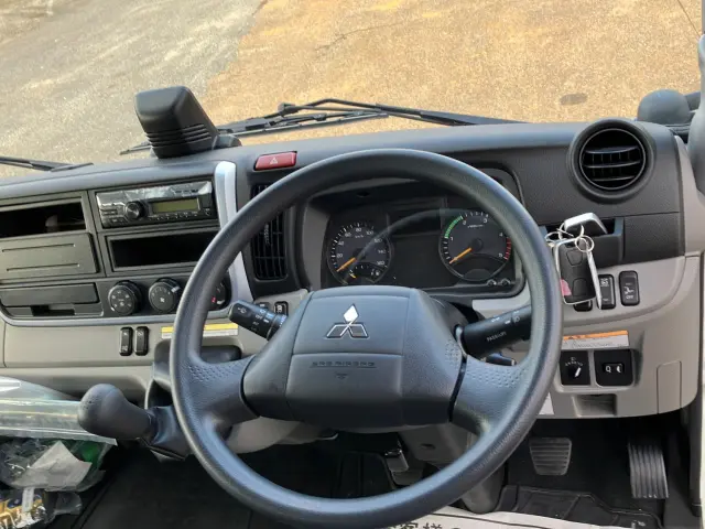 三菱 キャンター 2PG-FEB80(2WD)の写真19