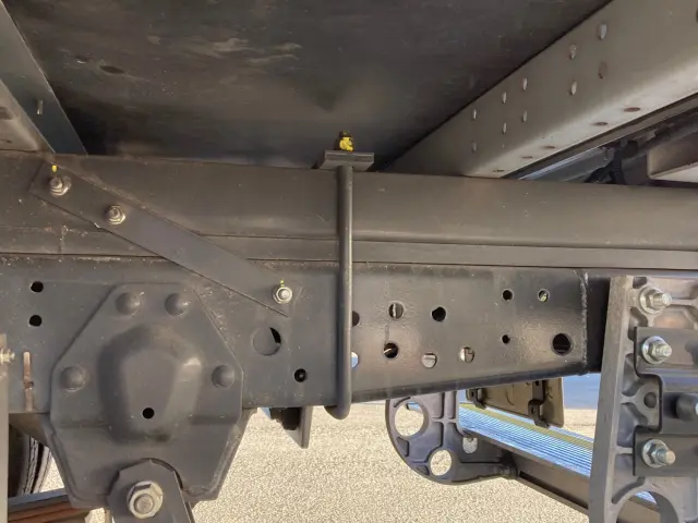 いすゞ エルフ 2RG-NMR88AN(2WD)の写真10