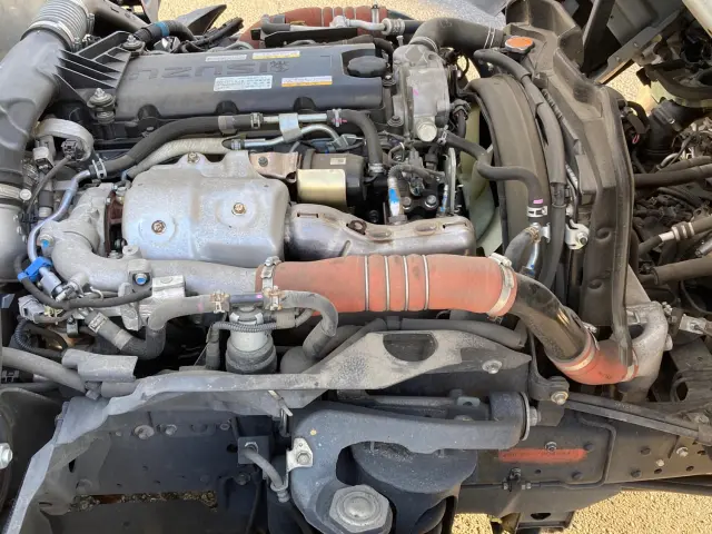 いすゞ エルフ 2RG-NMR88AN(2WD)の写真14