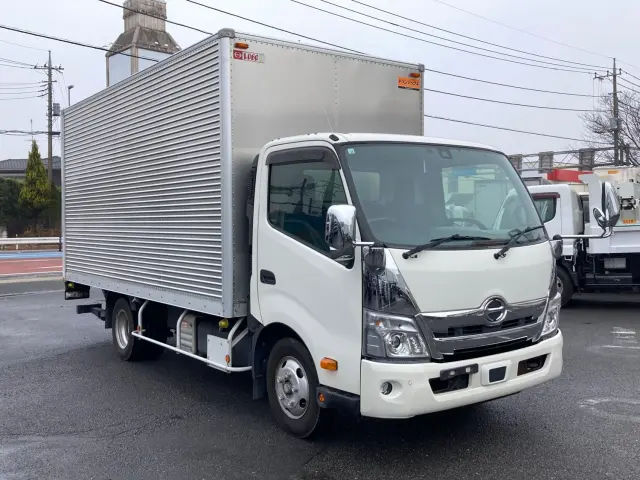 日野 デュトロ 2RG-XZU710M(2WD)の写真2