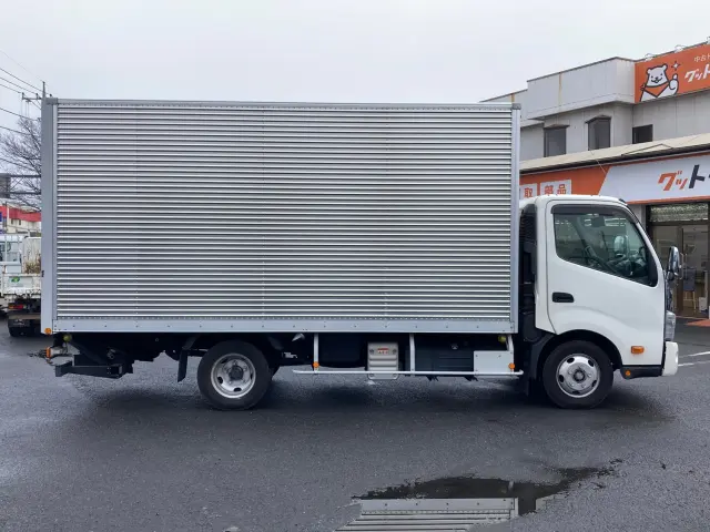 日野 デュトロ 2RG-XZU710M(2WD)の写真6