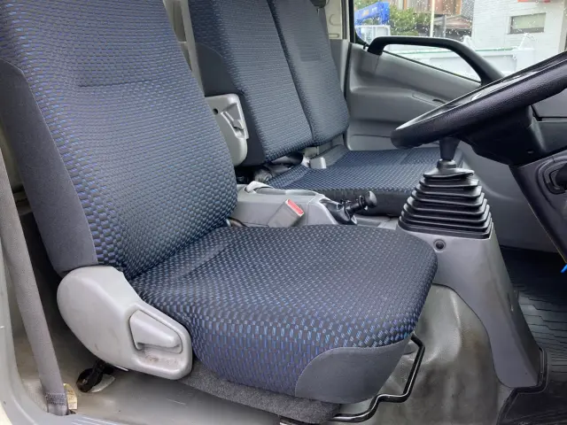 日野 デュトロ 2RG-XZU710M(2WD)の写真16