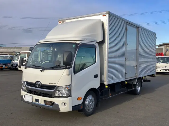 トヨタ ダイナ TPG-XZU720(2WD)の写真1