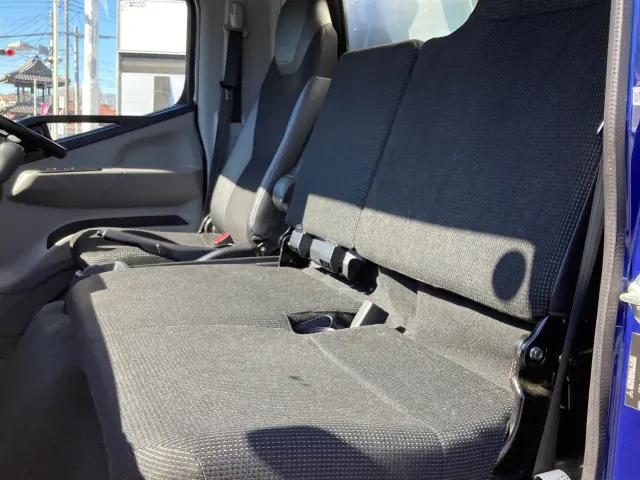 三菱 キャンター 2RG-FEB50(2WD)の写真16