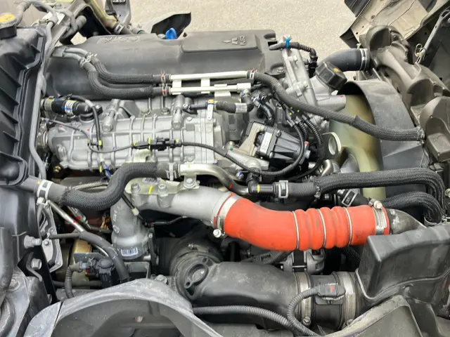 三菱 キャンター 2RG-FBA20(2WD)の写真13