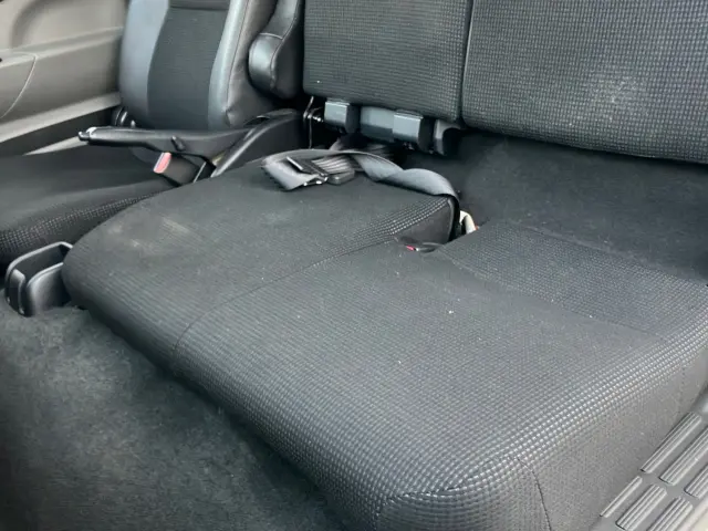 三菱 キャンター 2RG-FBA20(2WD)の写真15