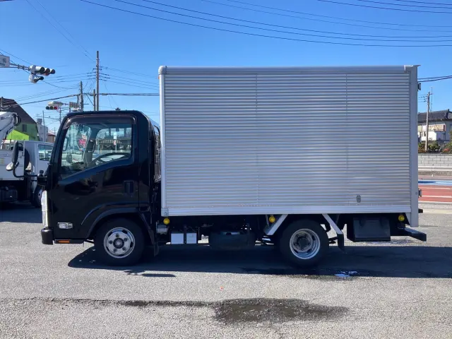 いすゞ エルフ TRG-NLR85AN(2WD)の写真5