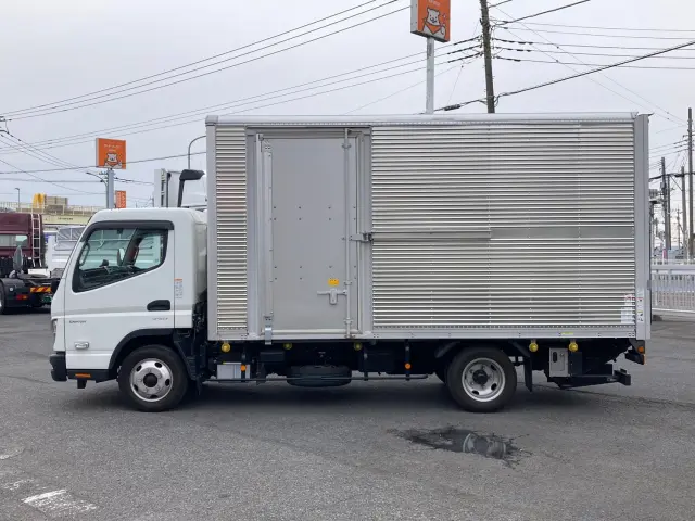 三菱 キャンター 2RG-FEB50(2WD)の写真5