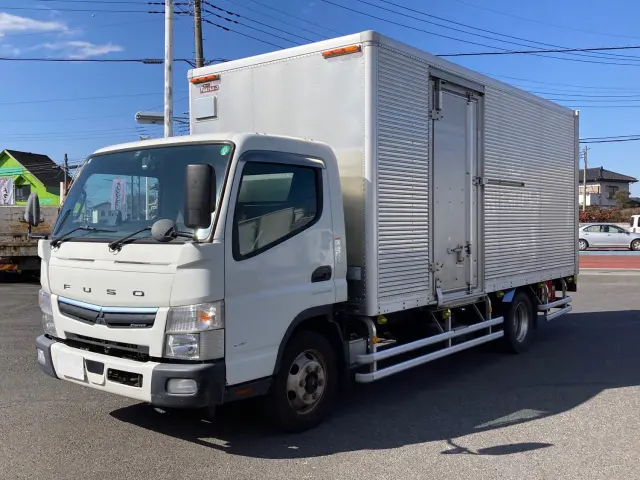 三菱 キャンター 2PG-FEBS0(2WD)の写真1