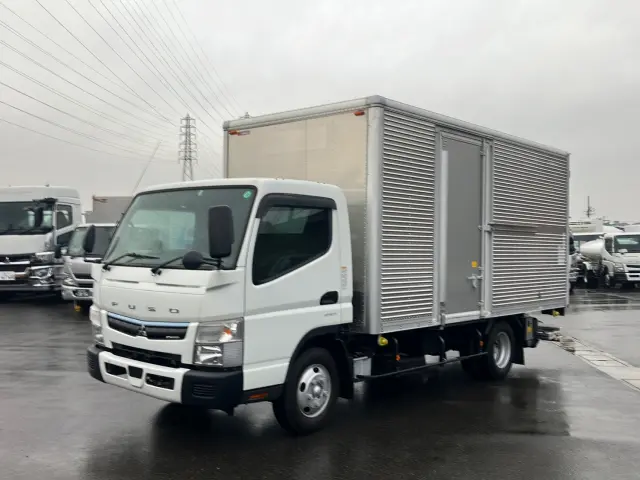 三菱 キャンター 2PG-FEB50(2WD)の写真1