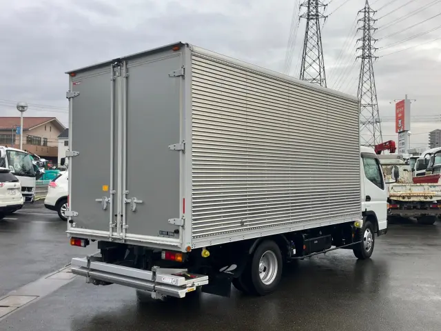三菱 キャンター 2PG-FEB50(2WD)の写真3