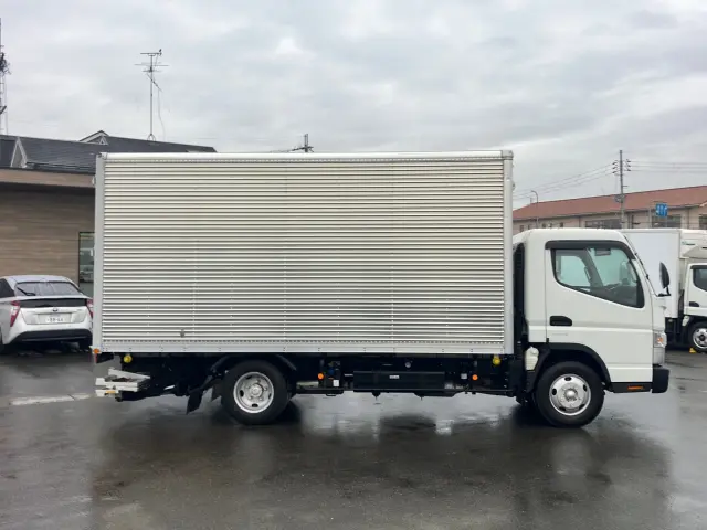 三菱 キャンター 2PG-FEB50(2WD)の写真6