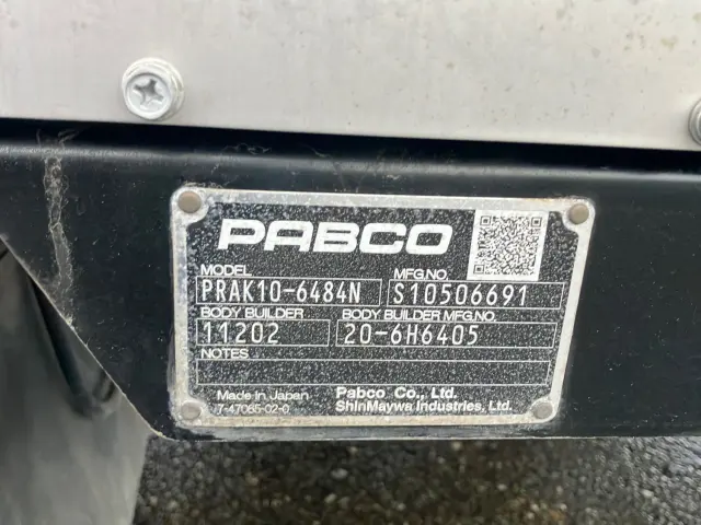 三菱 キャンター 2PG-FEB50(2WD)の写真9