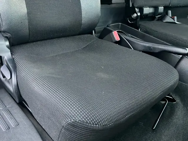 三菱 キャンター 2PG-FEB50(2WD)の写真17