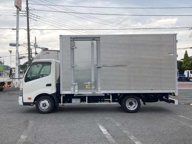 日野 デュトロ 2RG-XZU710M(2WD)の写真5