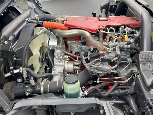 日野 デュトロ 2RG-XZU710M(2WD)の写真13
