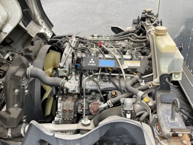 三菱 キャンター SKG-FEA50(2WD)の写真15