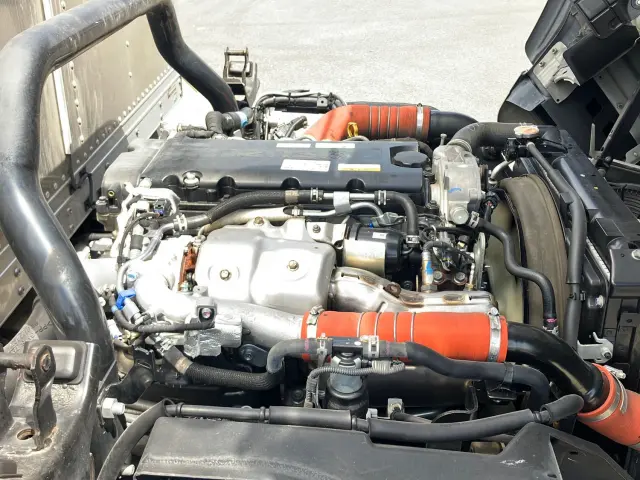 いすゞ エルフ 2RG-NPR88AN(2WD)の写真13
