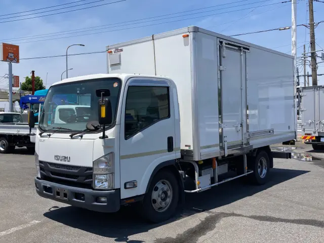 いすゞ エルフ TPG-NPR85YN(2WD)の写真1
