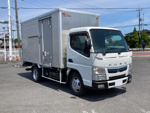 三菱 キャンター TPG-FEA50(2WD)の写真2