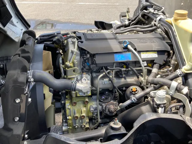三菱 キャンター TPG-FEA50(2WD)の写真12
