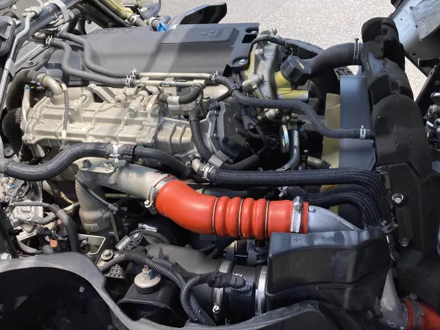 三菱 キャンター TPG-FEA50(2WD)の写真13