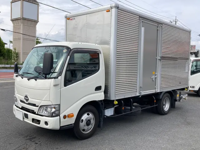 日野 デュトロ 2RG-XZU650M(2WD)の写真1