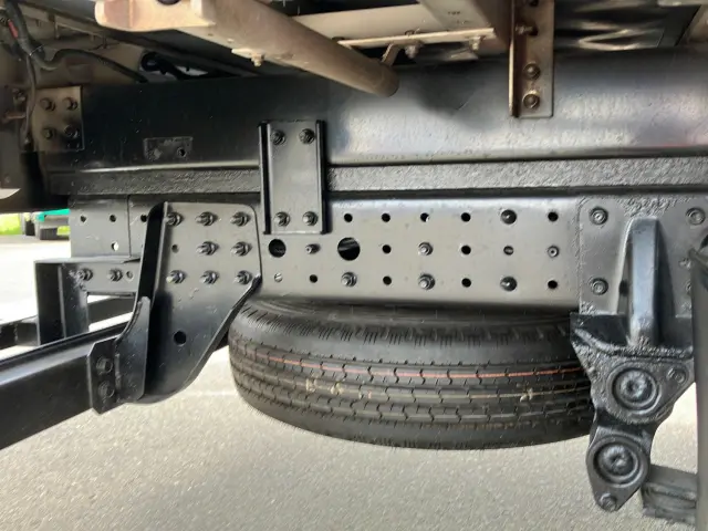 三菱 キャンター TPG-FGA20(4WD)の写真10