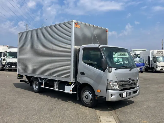 日野 デュトロ 2RG-XZU710M(2WD)の写真2