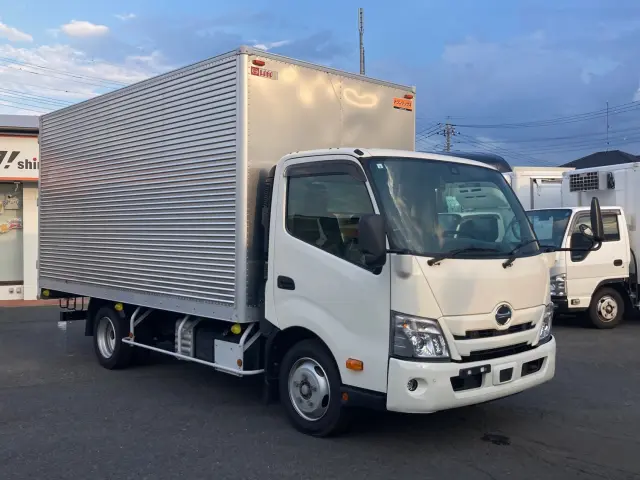 日野 デュトロ 2RG-XZU710M(2WD)の写真2