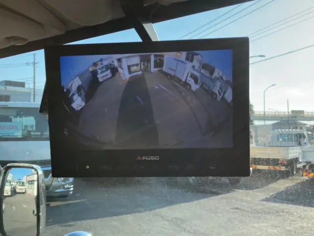 三菱 キャンター 2RG-FEAV0(2WD)の写真19