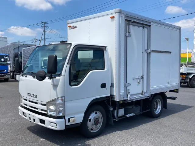 いすゞ エルフ TKG-NHS85AN(4WD)の写真1