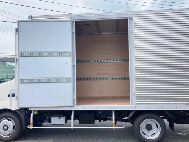 日野 デュトロ 2KG-XZU710M(2WD)の写真9