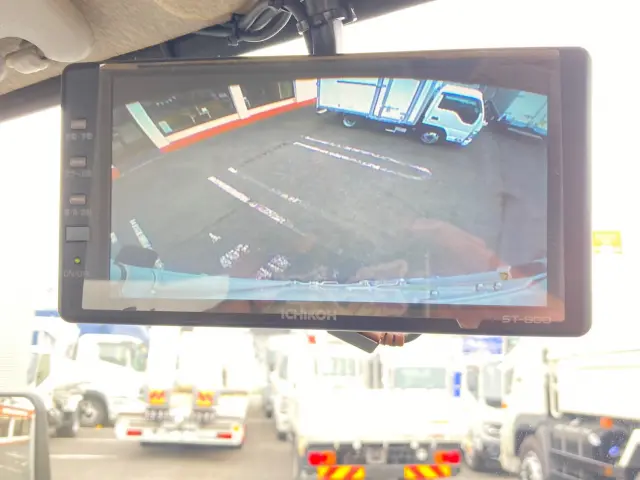 三菱 キャンター 2PG-FEAV0(2WD)の写真19