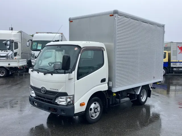 トヨタ トヨエース TKG-XZC605(2WD)の写真1