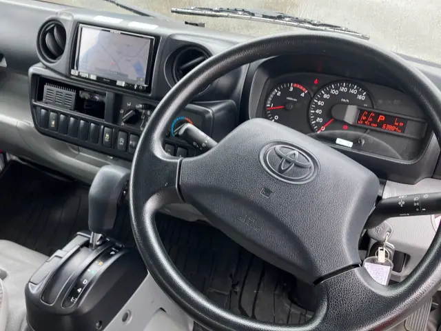 トヨタ トヨエース TKG-XZC605(2WD)の写真16