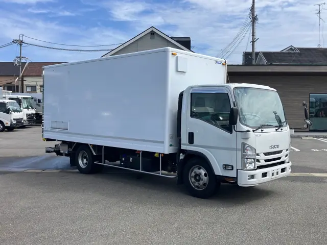 いすゞ エルフ 2RG-NPR88YN(2WD)の写真2