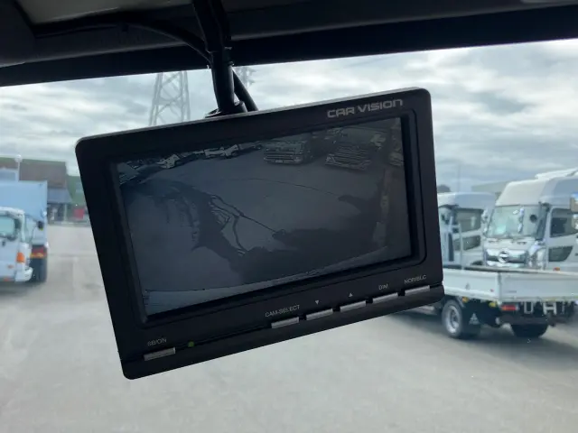いすゞ エルフ 2RG-NPR88YN(2WD)の写真21