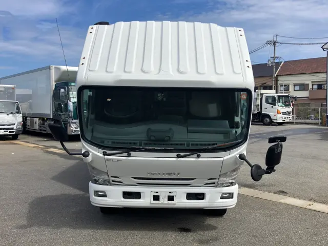 いすゞ エルフ 2RG-NPR88YN(2WD)の写真22