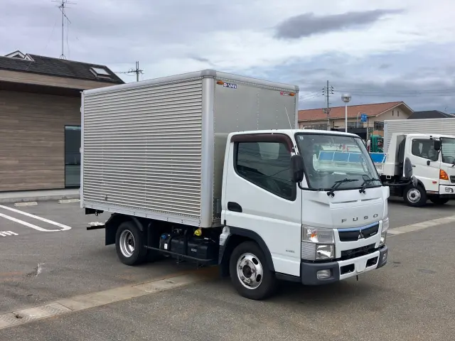 三菱 キャンター TPG-FBA20(2WD)の写真2