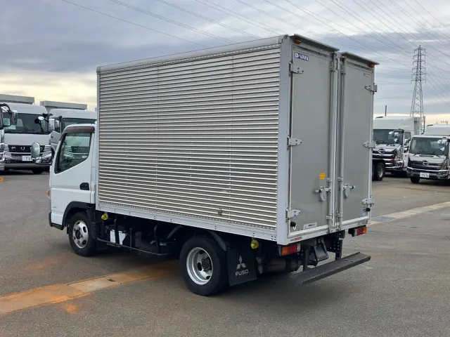三菱 キャンター TPG-FBA20(2WD)の写真4