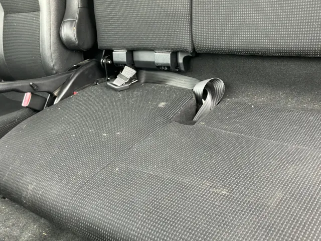 三菱 キャンター TPG-FBA20(2WD)の写真15
